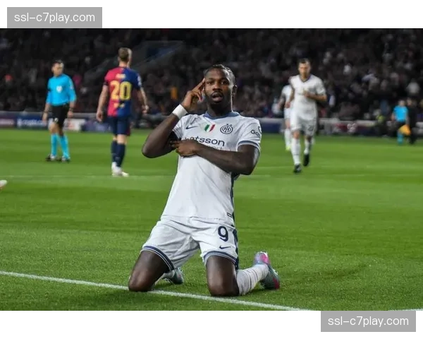 欧足联公布2026年第一季度财报,欧冠转播收入同比增长12% 欧足联公布2026年第一季度财报,欧冠转播收入同比增长12%